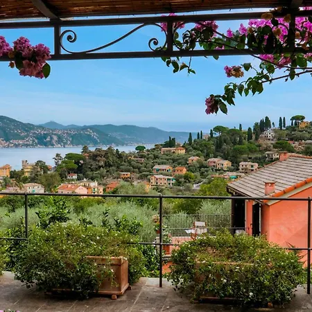 Bellavista 8&1, Emma Villa Santa Margherita Ligure